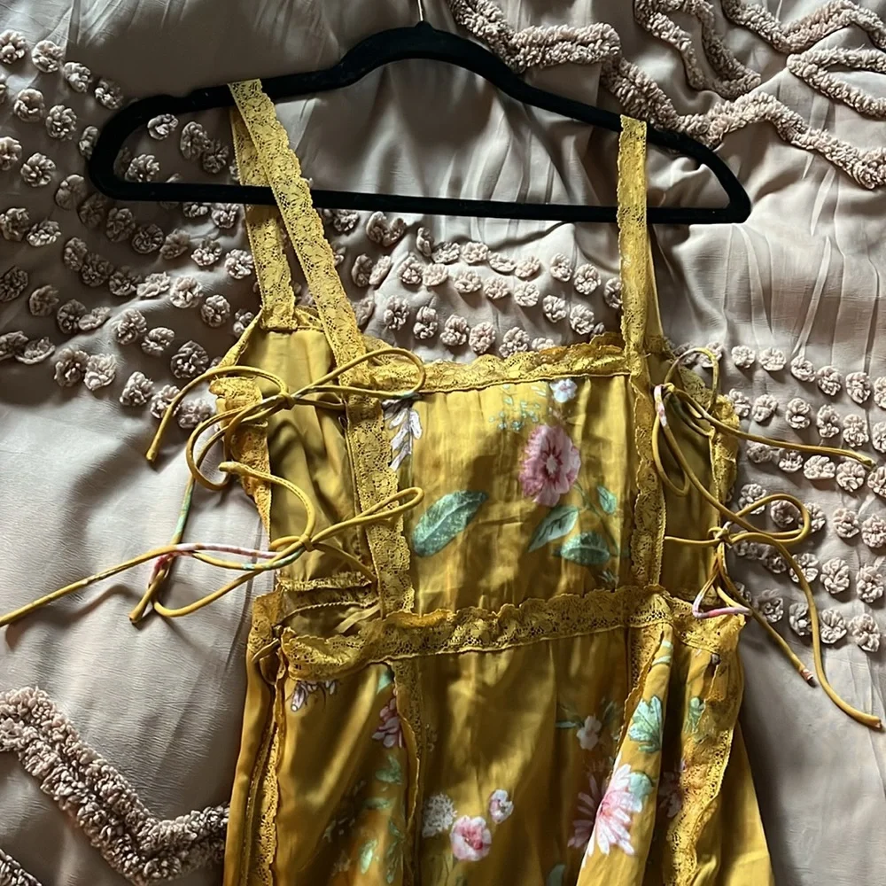 Golden Yellow Floral Wedding Guest Dress Small - Picture 5 of 16